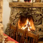 Πανσιόν The Pine Living -